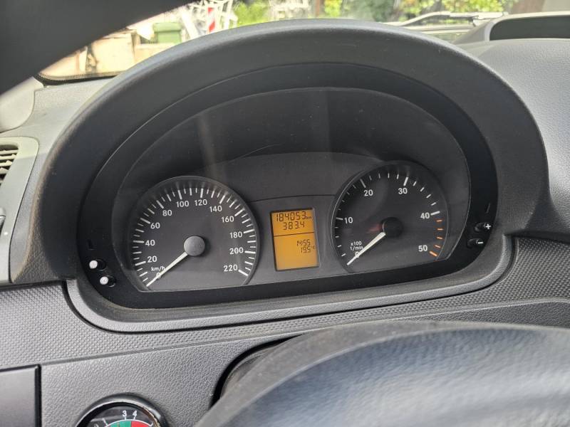 ox_mercedes-vito