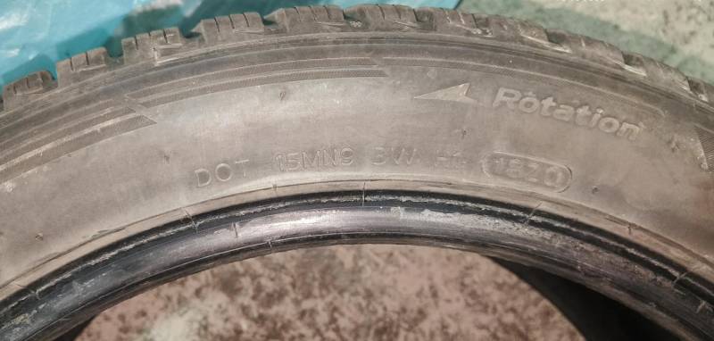 ox_opony-zimowe-hankook-23545-r18-98v-evo-3