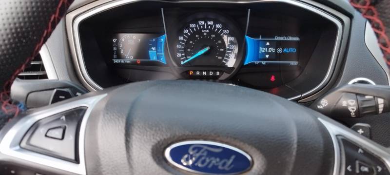 ox_sprzedam-ford-mondeo-wersja-usa