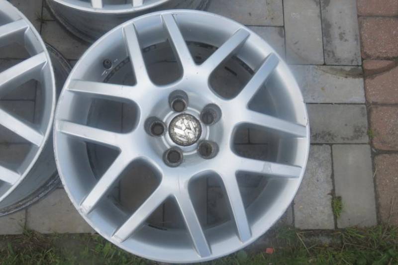 ox_alufelgi-skoda-vw-bora-golf-iv-16-et-42