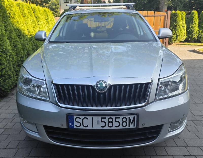 ox_skoda-octavia-4x4-niski-przebieg