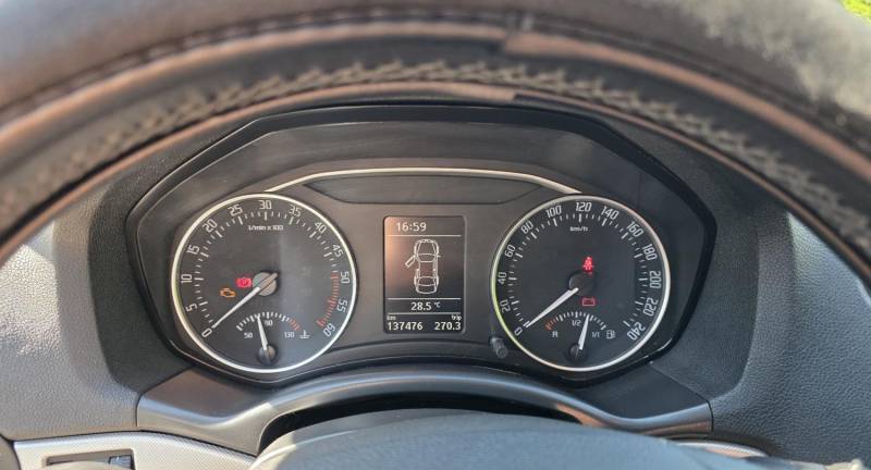 ox_skoda-octavia-4x4-niski-przebieg