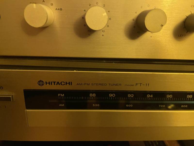 ox_tuner-stereo-vintage-hitachi-sprawny