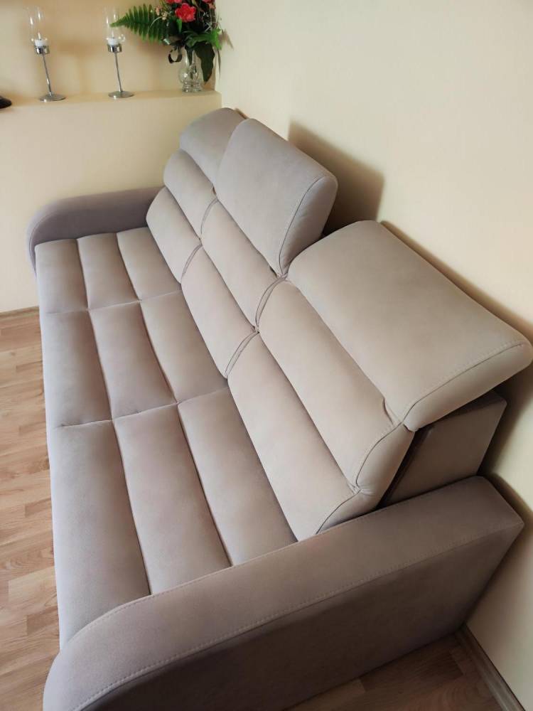 ox_elegancka-sofa-z-funkcja-spania