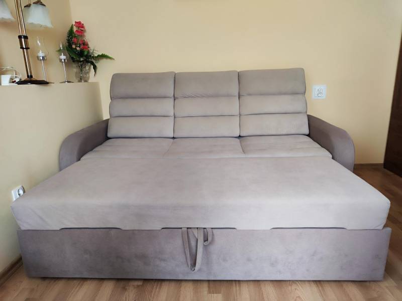 ox_elegancka-sofa-z-funkcja-spania