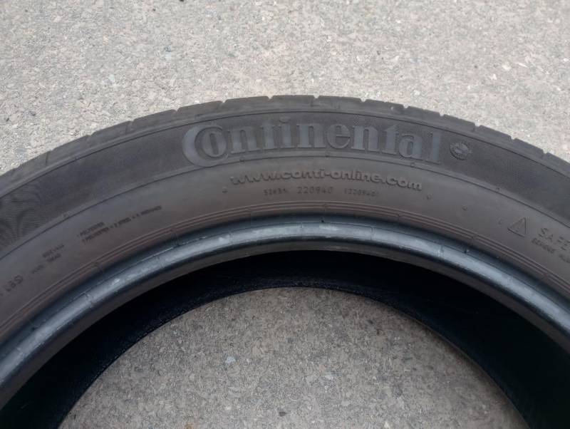 ox_4szt-continental-215-55-18-letnie-ladne-opony-sprzedam-dwie-lub-cztery