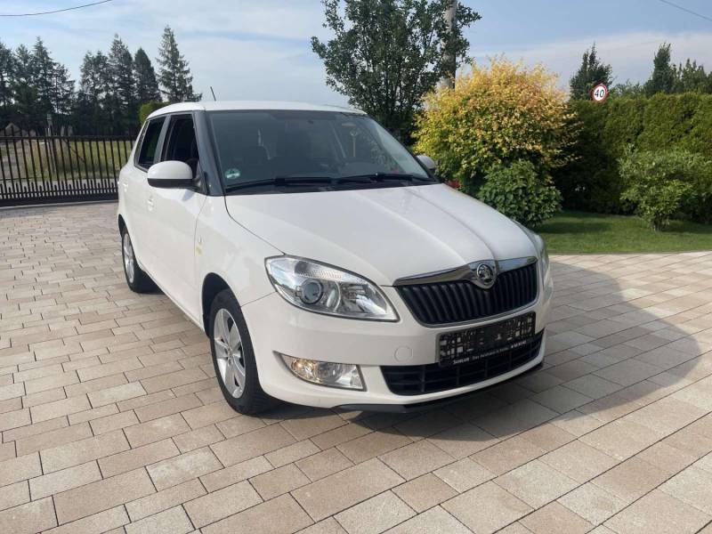 ox_skoda-fabia-12-benzyna-2013-r-klima