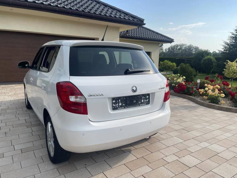 ox_skoda-fabia-12-benzyna-2013-r-klima