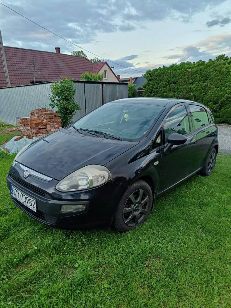 ox_fiat-punto-13-multijet-rozrzad-2026-klima-hak