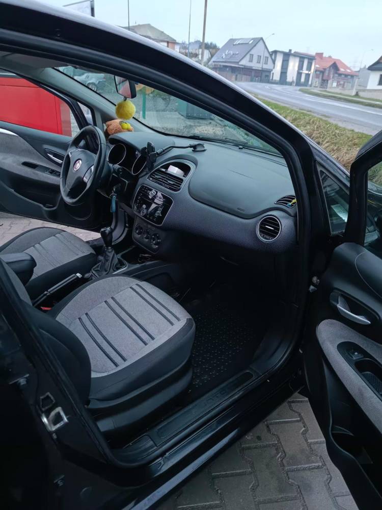ox_fiat-punto-13-multijet-rozrzad-2026-klima-hak