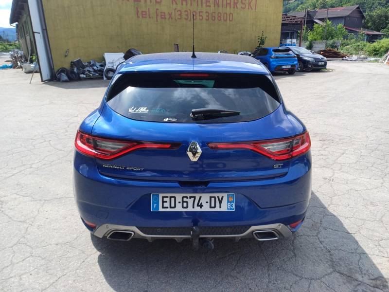 ox_renault-megane-gt-16-tce-205