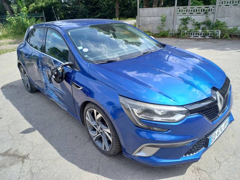 ox_renault-megane-gt-16-tce-205