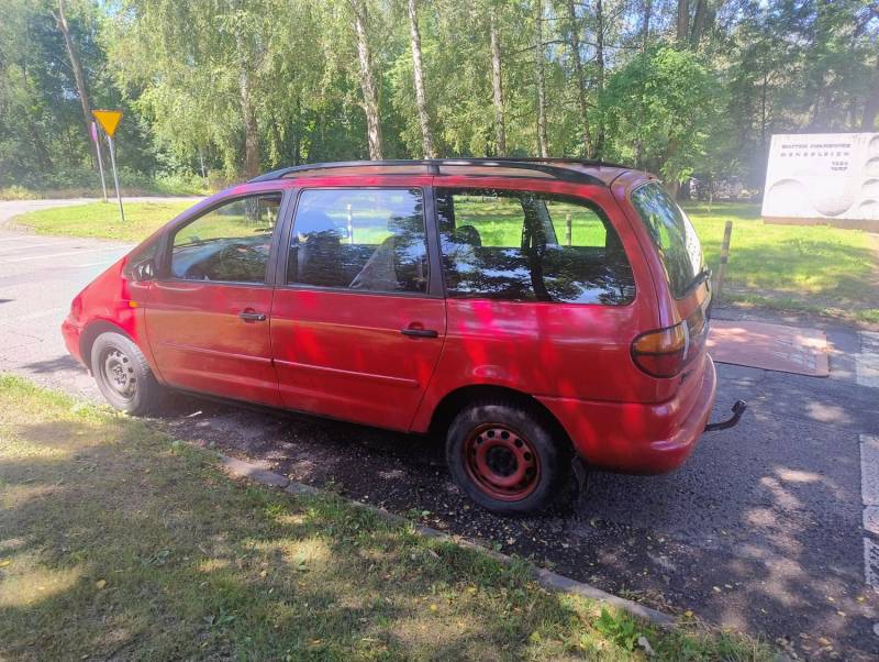 ox_volkswagen-sharan