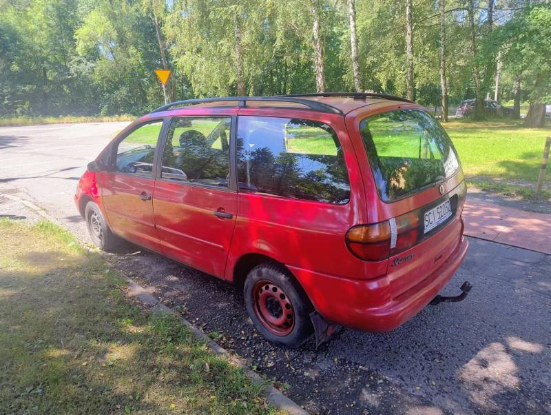 ox_volkswagen-sharan