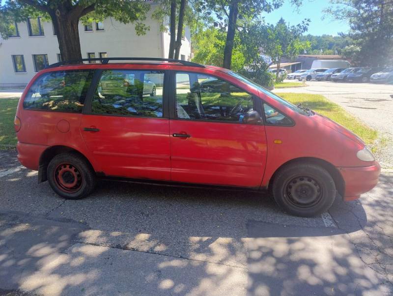 ox_volkswagen-sharan