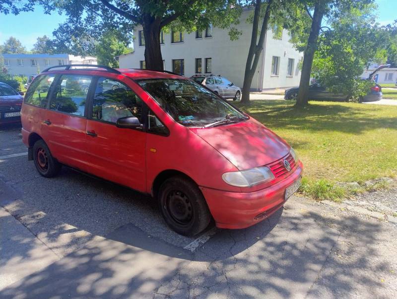 ox_volkswagen-sharan