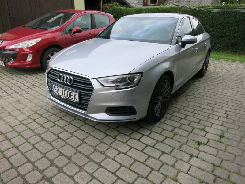 ox_audi-a3-16tdi-61000km-2018r-stan-bdb-serwis-virtual-cockpit