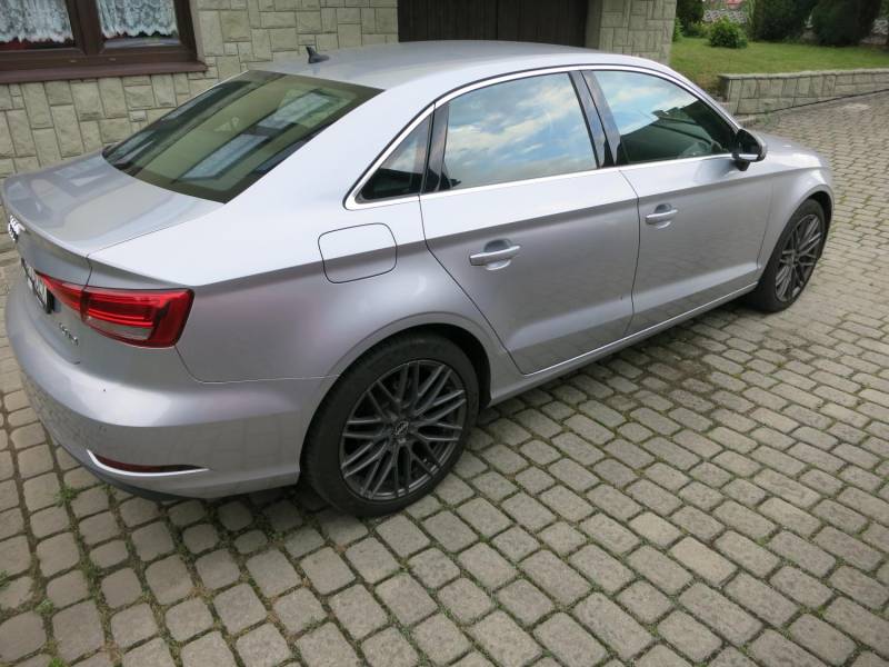 ox_audi-a3-16tdi-61000km-2018r-stan-bdb-serwis-virtual-cockpit