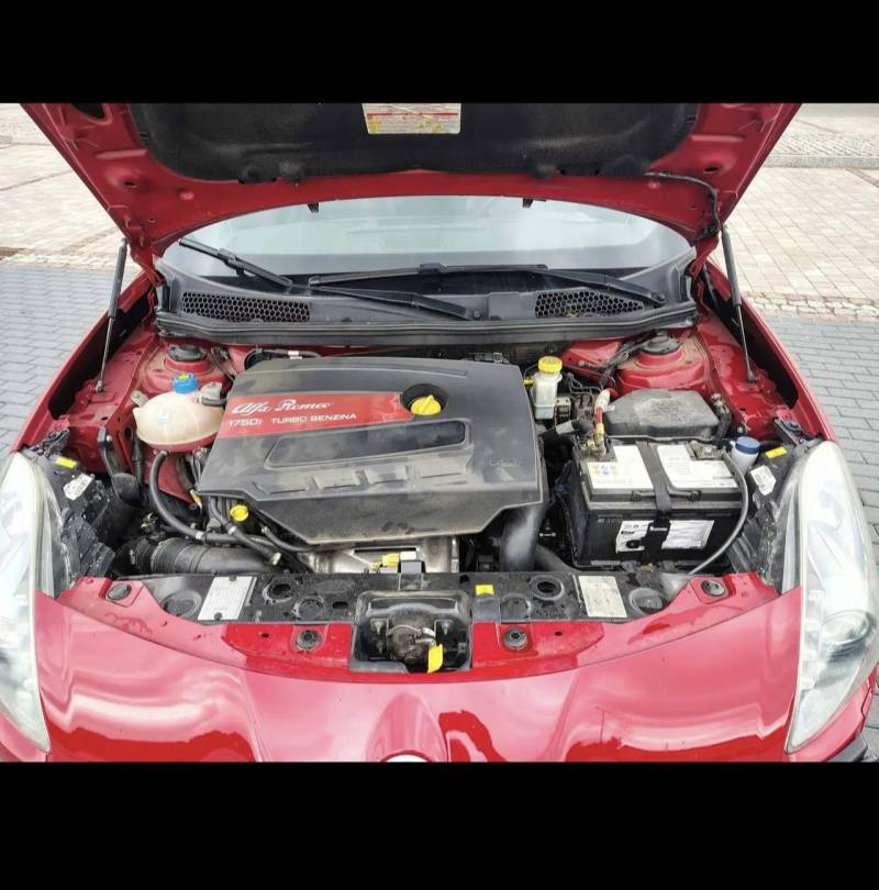 ox_alfa-romeo-giulietta-qv