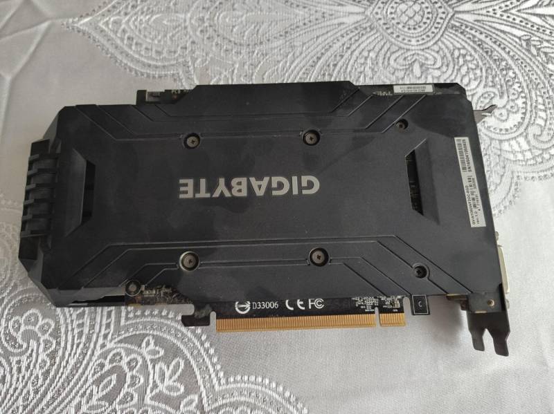 ox_karta-graficzna-gigabyte-geforce-gtx-1060-6gb
