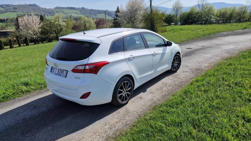 ox_hyundai-i30-16-crdi-2015-r-manual
