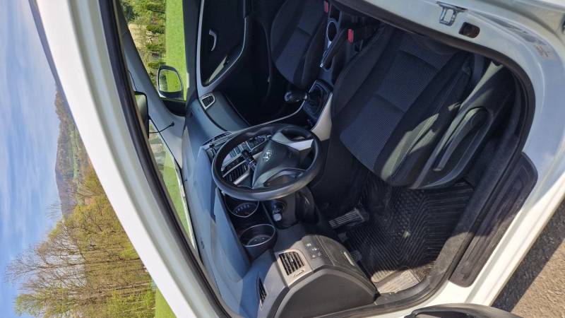 ox_hyundai-i30-16-crdi-2015-r-manual