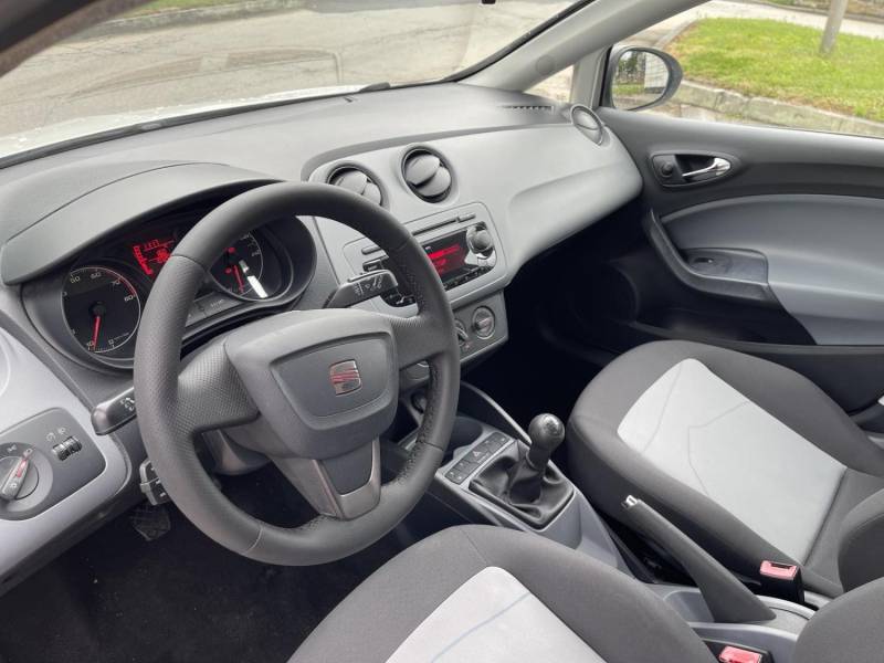 ox_seat-ibiza-12-benzyna-2013r-klima