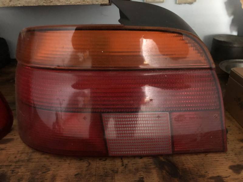 ox_sprzedam-lampy-tyl-bmw-e39