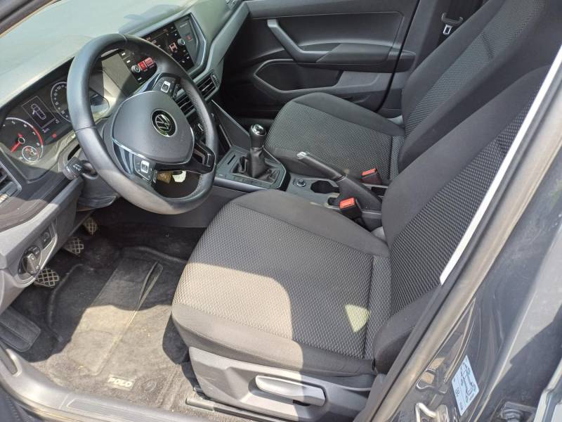 ox_volkswagen-polo-2021-10