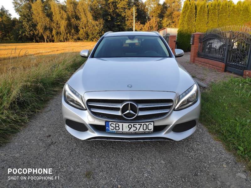 ox_mercedes-benz-w205-bezwypadkowy-jasienica-prywatnie-klasa-c