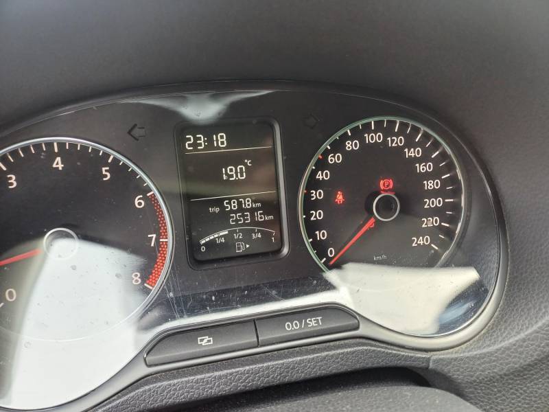 ox_vw-polo-12-benzyna