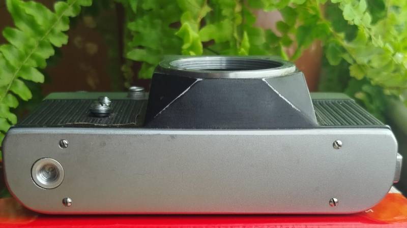 ox_stary-aparat-fotograficzny-zenit-b