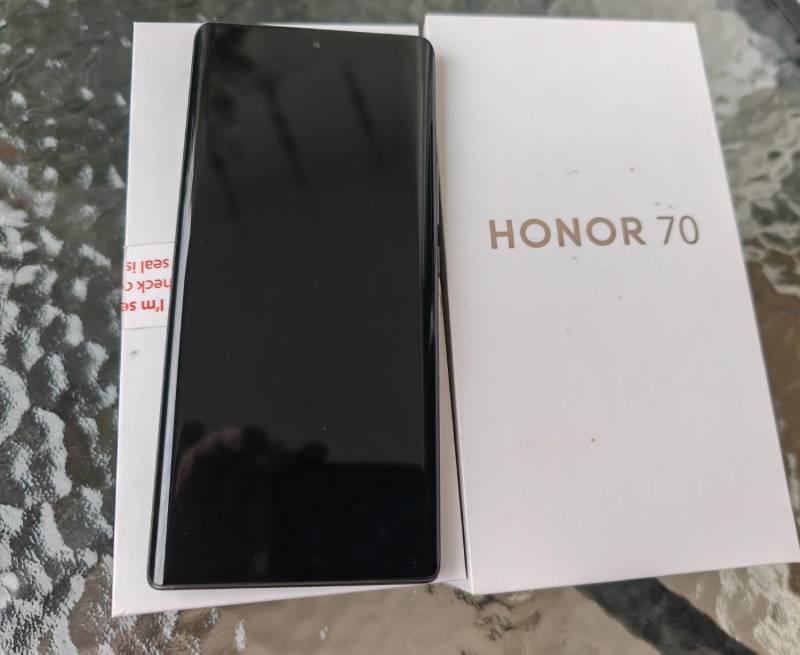 ox_telefon-honor-70-8128-gratisy