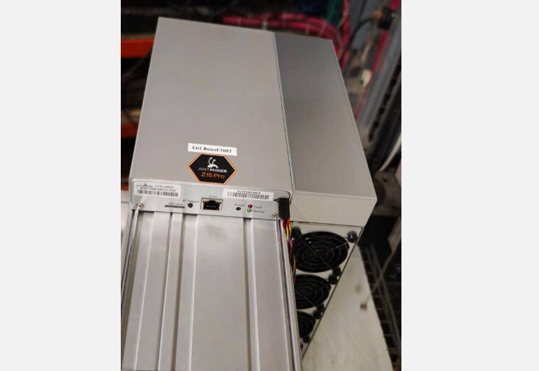 ox_wholesales-bitmain-antminer-z15-pro-antminer-s21-xp-hyd-asic-miner