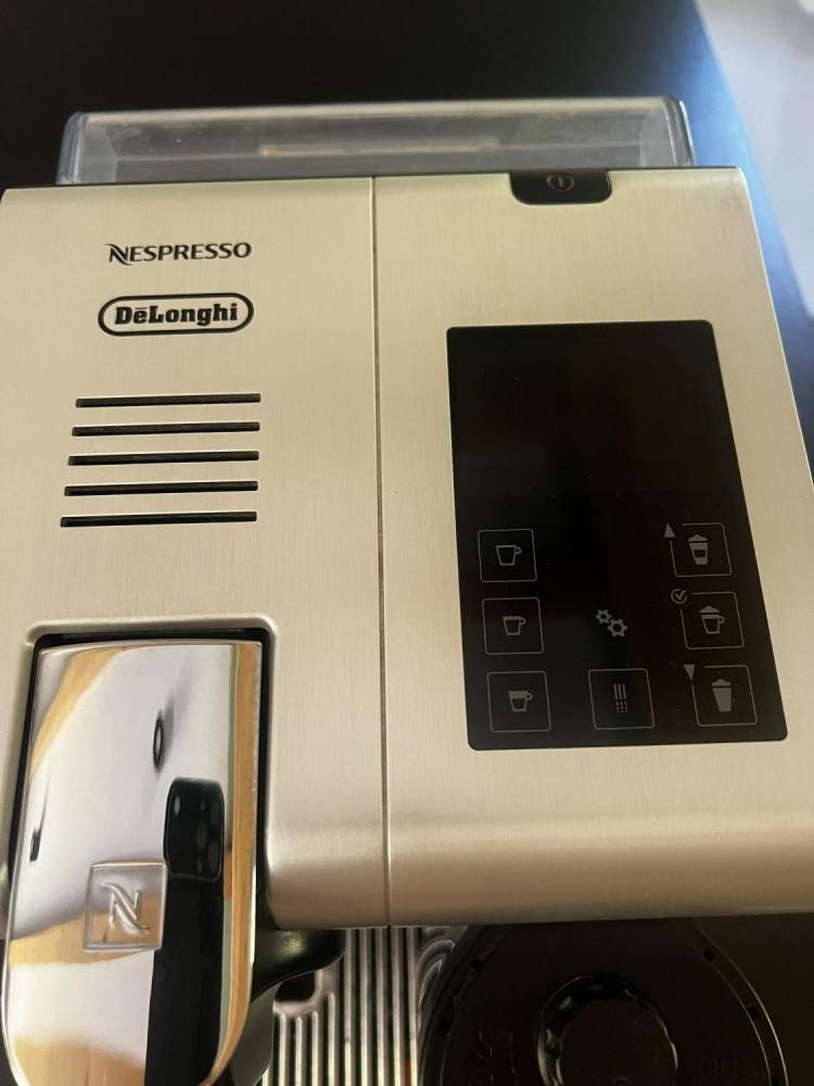 ox_ekspres-nespresso-delonghi