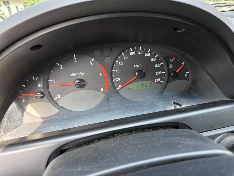 ox_ssangyong-rexton-27-xdi-163km-4x4-skory-klimatronic-hak-28t