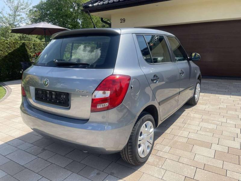 ox_skoda-fabia-12-benzyna-rok-2013-bezwypadkowy-klimatyzacja-el-szyby
