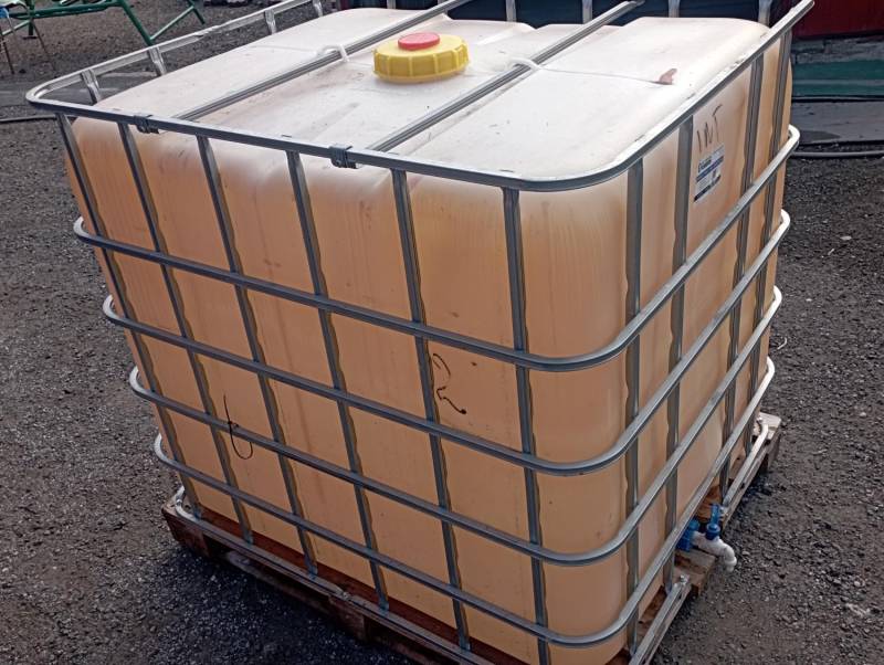 ox_mauzer-1000-l-szczelny-kpl-na-palecie-mozliwy-transport-za-doplata