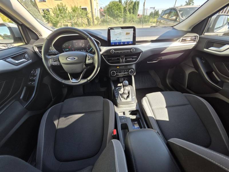 ox_ford-focus-15-tdci-klimatronic-tempomat-navi-2019r