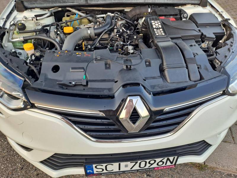 ox_renault-megane-12-tce-experience-bezwypadkowy