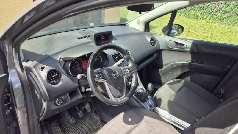 ox_sprzedam-opel-meriva-2016-diesel-pierwszy-wlasciciel-w-polsce