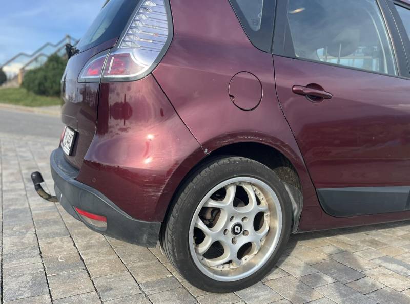 ox_renault-scenic-iii-lift-15-dci-2013-230-000-km-hak-2-kompkol