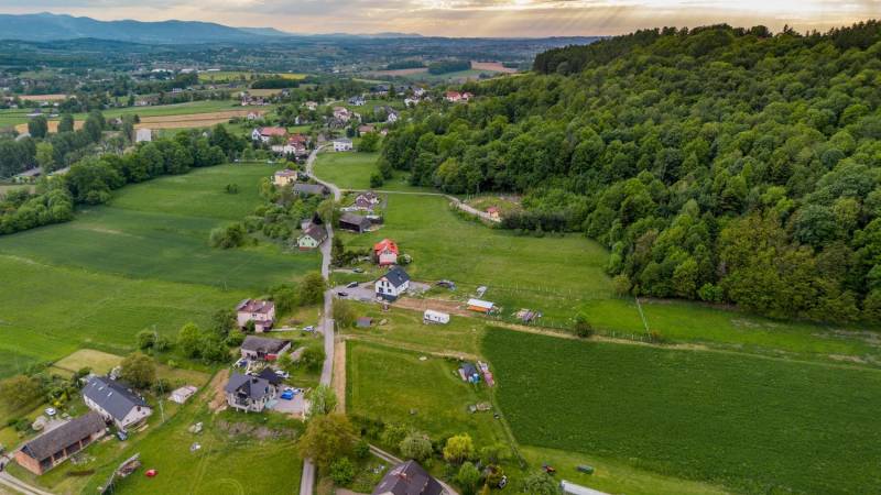 ox_sloneczne-dzialki-budowlane-z-widokiem-na-gory