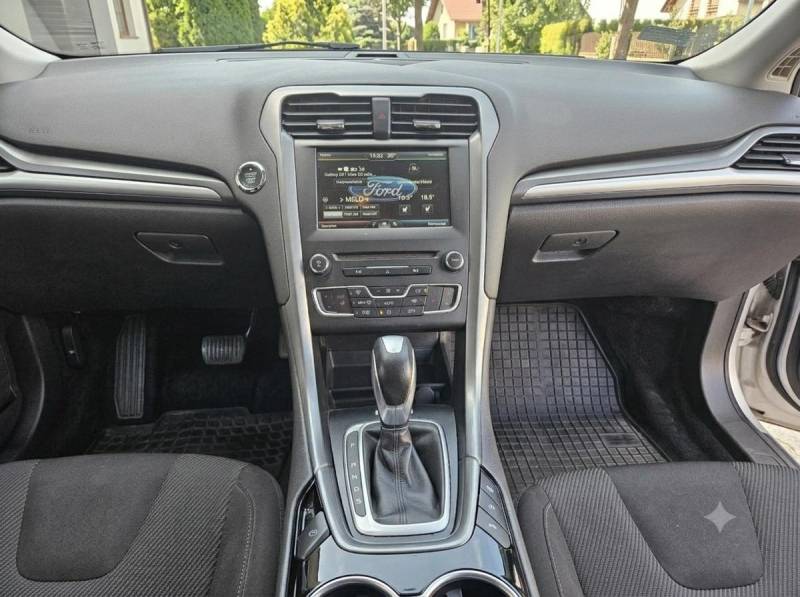 ox_ford-mondeo-mk5-ecoboost