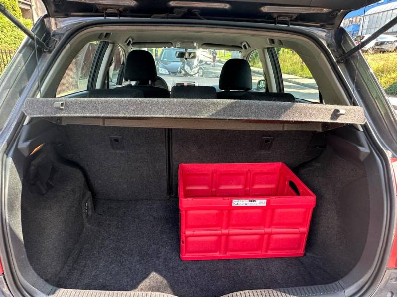 ox_toyota-auris-16-vvt-i-benzyna