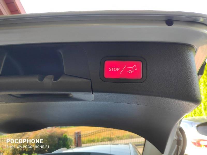 ox_mercedes-benz-w205-bezwypadkowy-jasienica-prywatnie-klasa-c