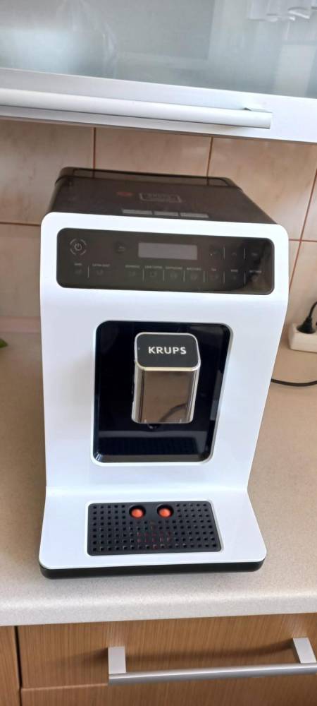 ox_automatyczny-ekspres-cisnieniowy-krups-ea89-1450w