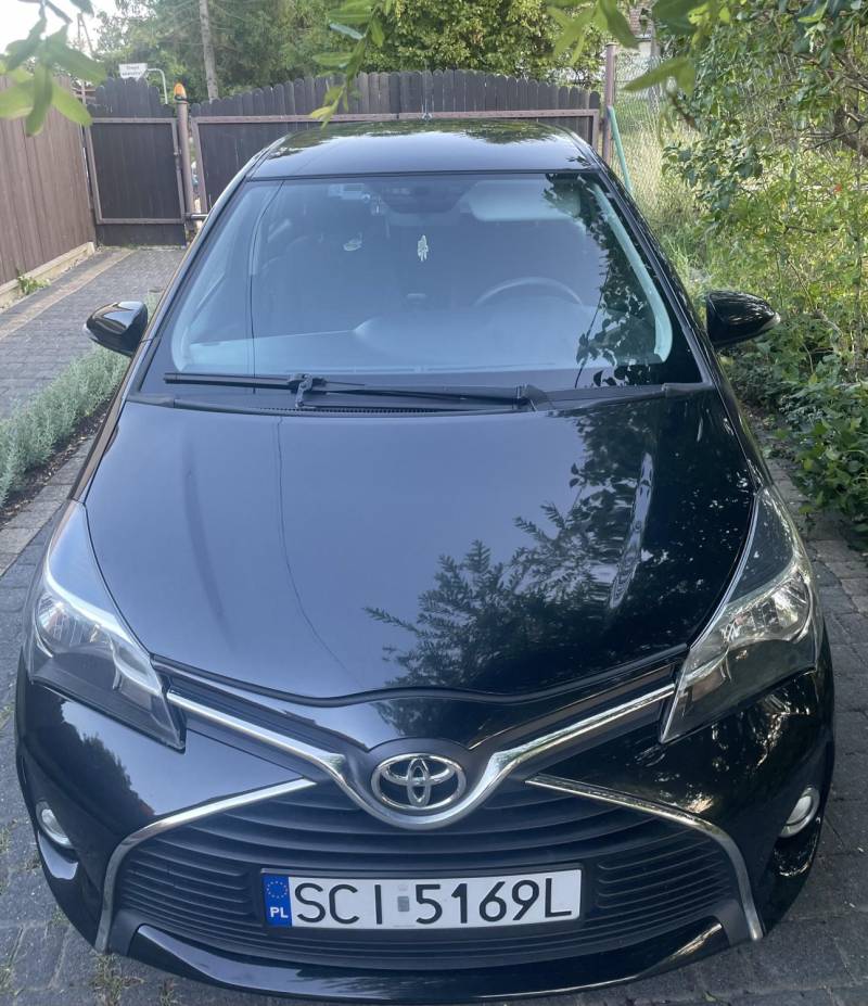ox_toyota-yaris-2015r-10