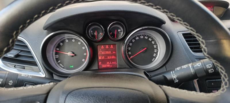 ox_opel-mokka-4x4-sprzedam
