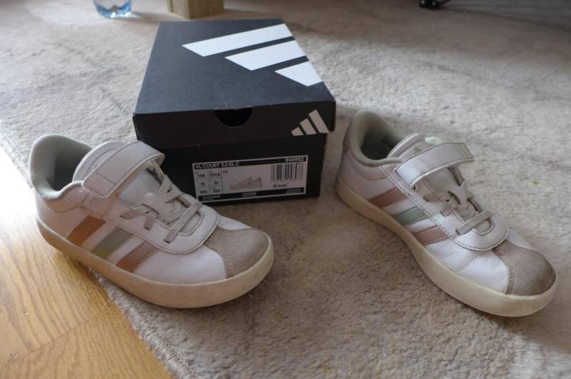 ox_buty-adidas-dla-dziewczynki-rozmiar-31